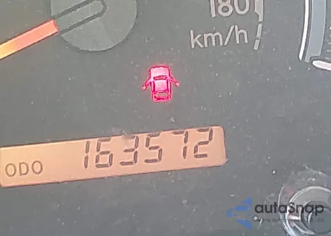 2010 Toyota Tundra Grade 5.7L V8 z USA, uszkodzony, nr VIN 5TFUY5F15AX137953